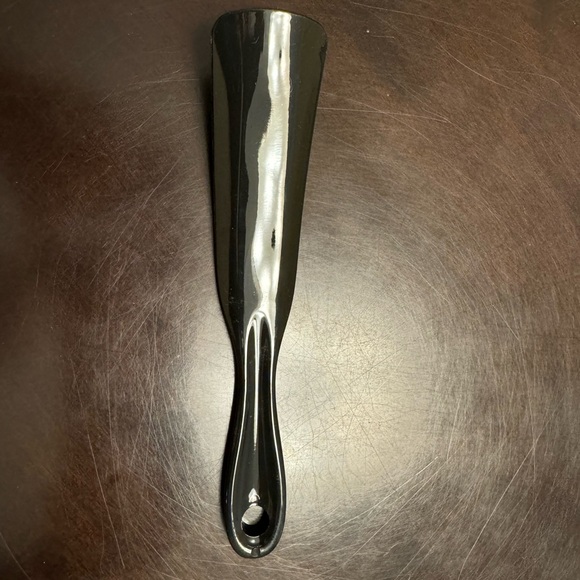 New Authentic Gucci Shoe Horn - Picture 4 of 4